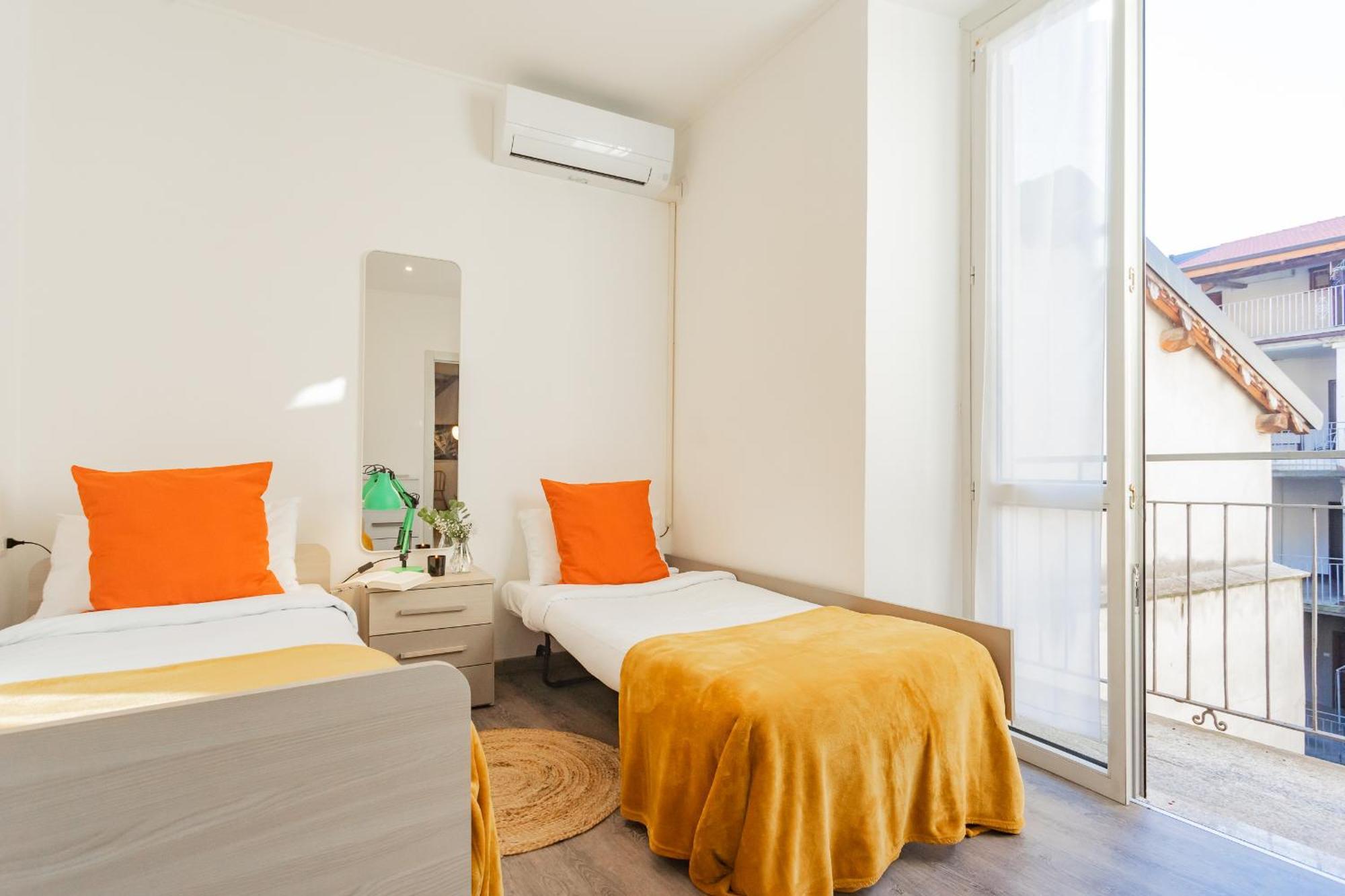 La Casa Di Nino By Rent All Como Kültér fotó
