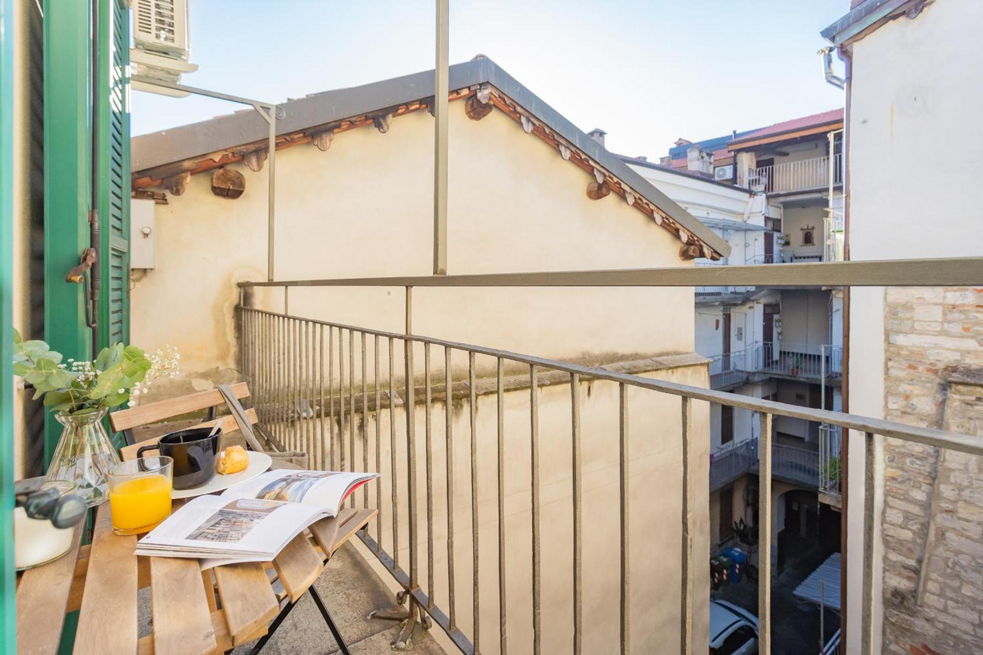 La Casa Di Nino By Rent All Como Kültér fotó